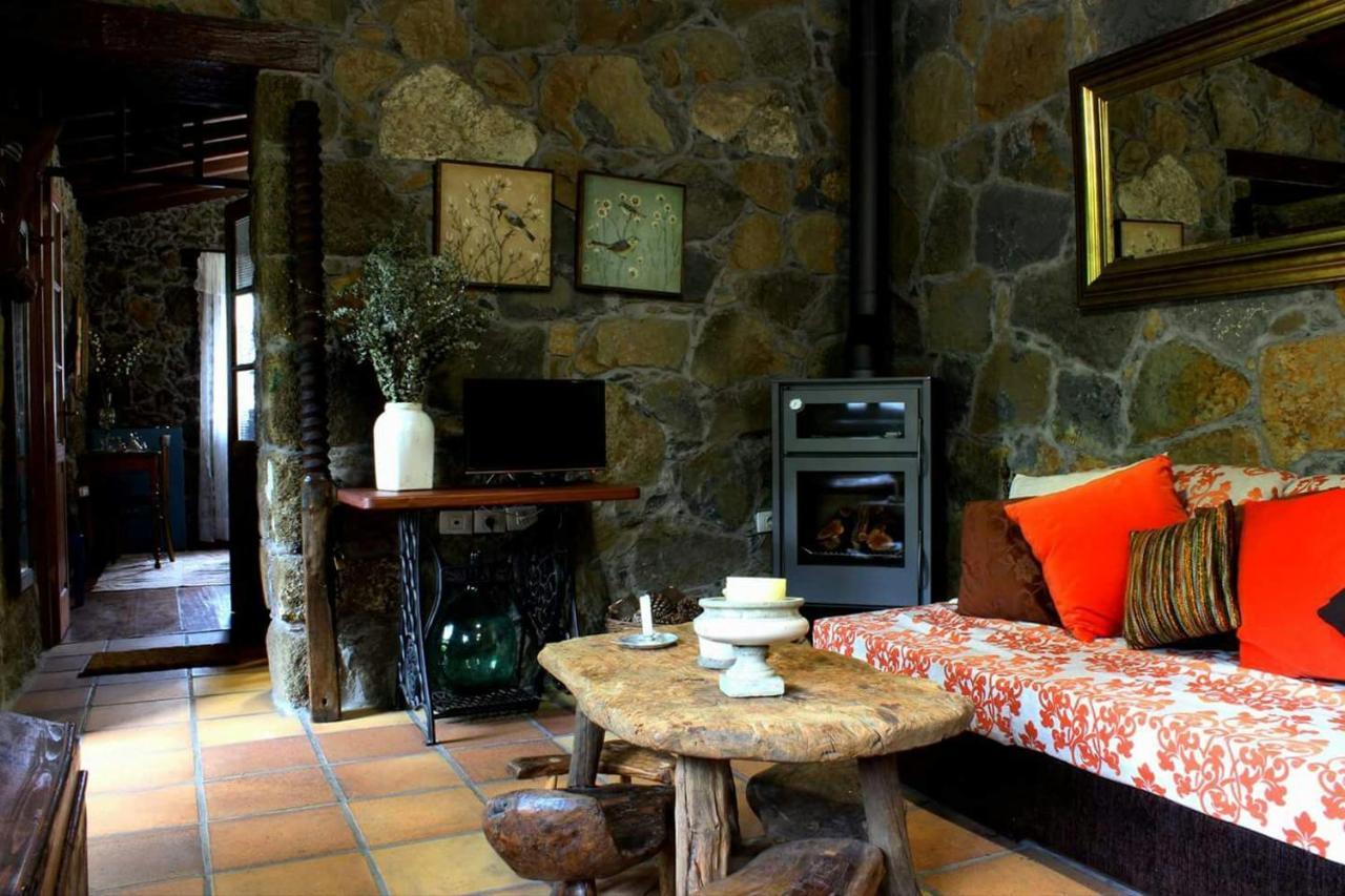 Casa Mary Lola Pensionat Tinor Exteriör bild